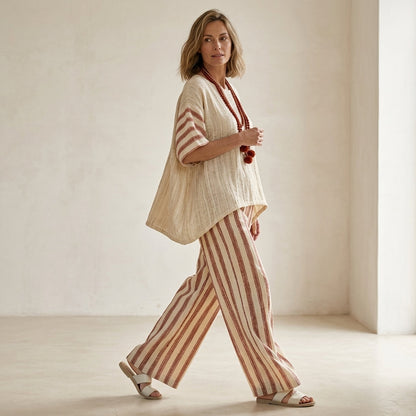 Rosalinda – Completo: top a righe rustico-elegante e pantaloni in lino color crema