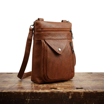 Shoulder bag in leather