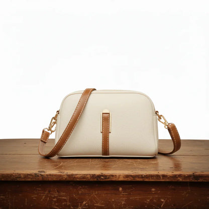 Compact shoulder bag