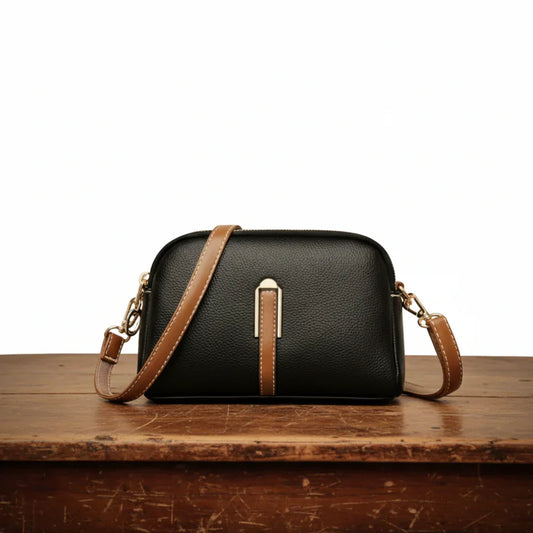 Compact shoulder bag