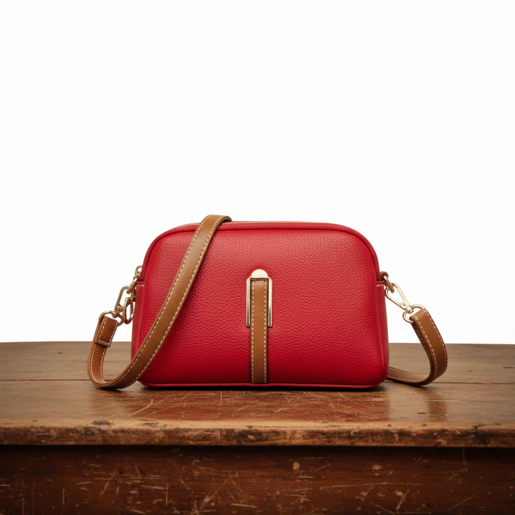 Compact shoulder bag